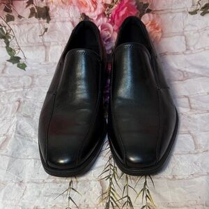 Ecco Classic Black Leather Men's Loafers